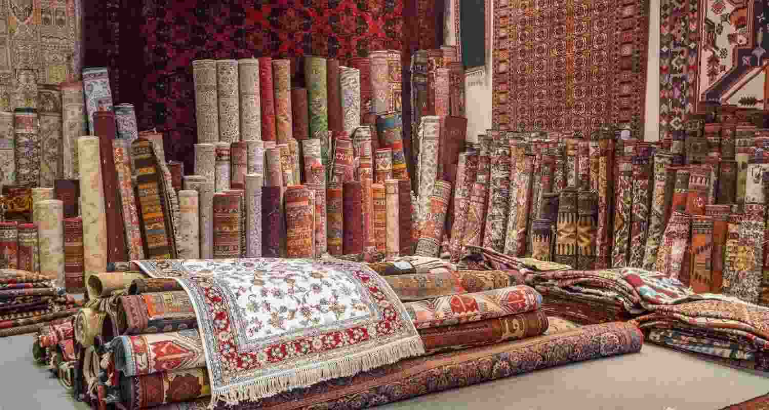 India's carpet exports in the last financial year were valued at ₹16,800 crore. Of this, 60 per cent was exported to the US and 40 per cent to European countries India's carpet exports in the last financial year were valued at ₹16,800 crore. Of this, 60 per cent was exported to the US and 40 per cent to European countries