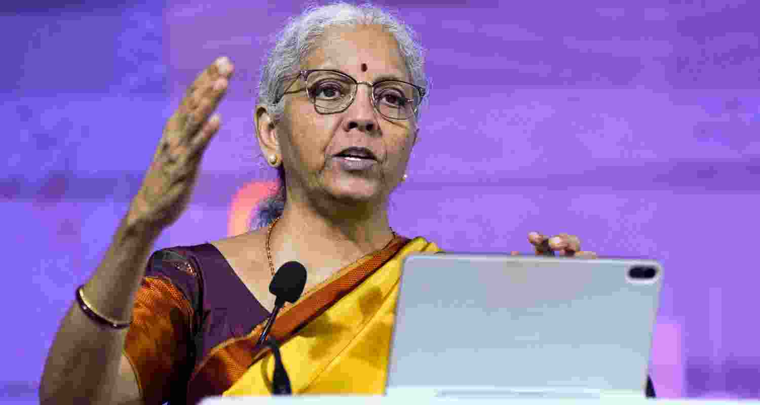 The Centre’s bank privatisation exercise had begun in January 2019, when it sold its controlling 51 per cent stake in the IDBI Bank to Life Insurance Corporation of India (LIC). Subsequently, both the government and LIC announced plans for the strategic sale of their stake in the IDBI Bank The Centre’s bank privatisation exercise had begun in January 2019, when it sold its controlling 51 per cent stake in the IDBI Bank to Life Insurance Corporation of India (LIC). Subsequently, both the government and LIC announced plans for the strategic sale of their stake in the IDBI Bank