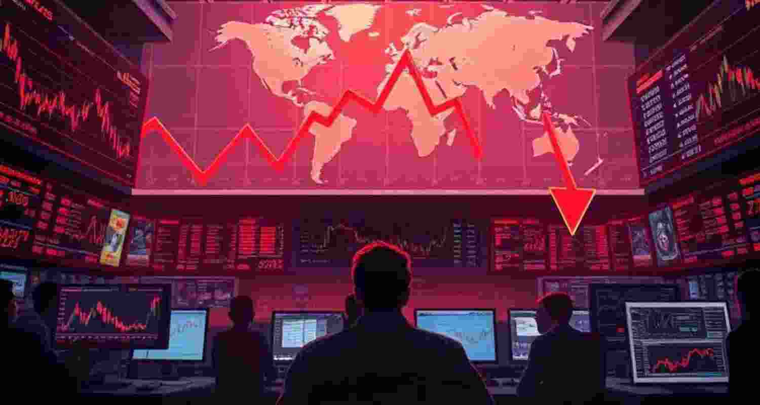 Mixed corporate earnings and a lack of clarity on the US Federal Reserve’s future rate action also added to the dismal performance of stock markets, analysts said Mixed corporate earnings and a lack of clarity on the US Federal Reserve’s future rate action also added to the dismal performance of stock markets, analysts said