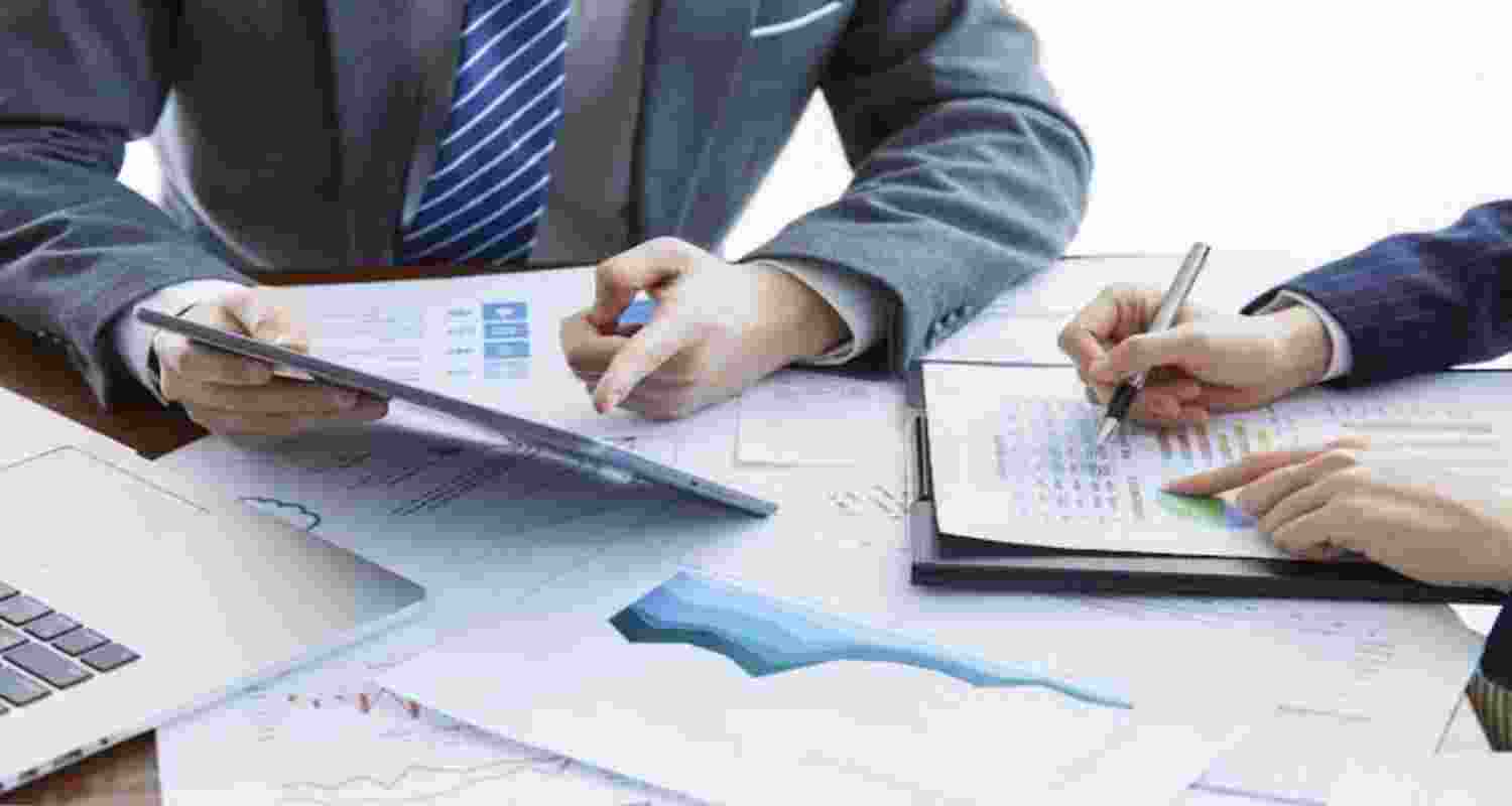 Following a net outflow of ₹3,765 crore in November, this takes the total outflow of foreign investments in Indian equities this year to ₹1.6 lakh crore (USD 18.4 billion). Following a net outflow of ₹3,765 crore in November, this takes the total outflow of foreign investments in Indian equities this year to ₹1.6 lakh crore (USD 18.4 billion).