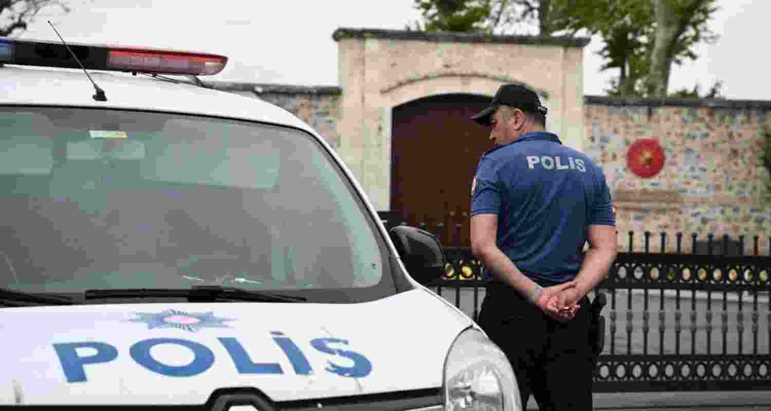 Turkish intelligence agency officials confirmed on Thursday that they disrupted possible IS-linked attacks inside the country by arresting 115 people Turkish intelligence agency officials confirmed on Thursday that they disrupted possible IS-linked attacks inside the country by arresting 115 people