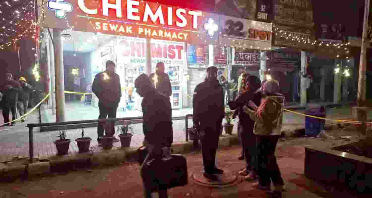 The two accused – identified as Rahul and Rocky – sustained bullet injuries on their legs in retaliatory firing, the officer said The two accused – identified as Rahul and Rocky – sustained bullet injuries on their legs in retaliatory firing, the officer said