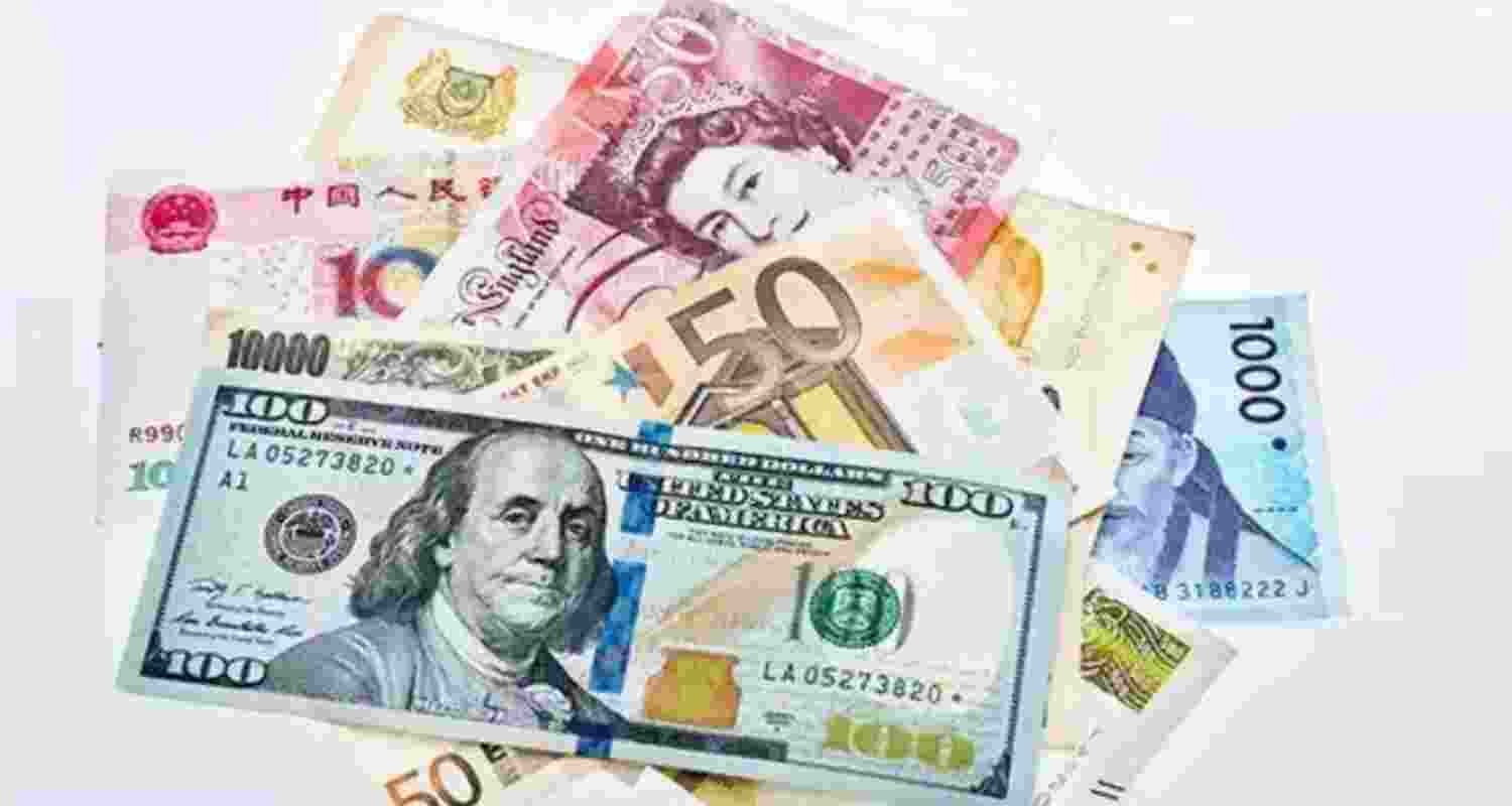 Value of the gold reserves jumped by USD 6.181 billion to USD 108.546 billion during the week, the RBI said Value of the gold reserves jumped by USD 6.181 billion to USD 108.546 billion during the week, the RBI said