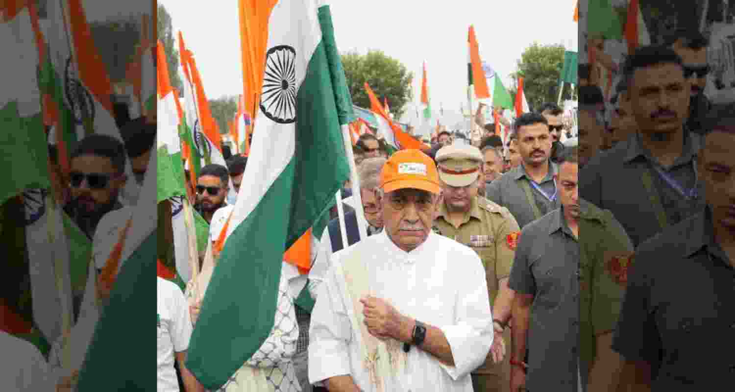 Jammu and Kashmir Lieutenant Governor Manoj Sinha  flags off Tiranga rally from Srinagar. Jammu and Kashmir Lieutenant Governor Manoj Sinha  flags off Tiranga rally from Srinagar.