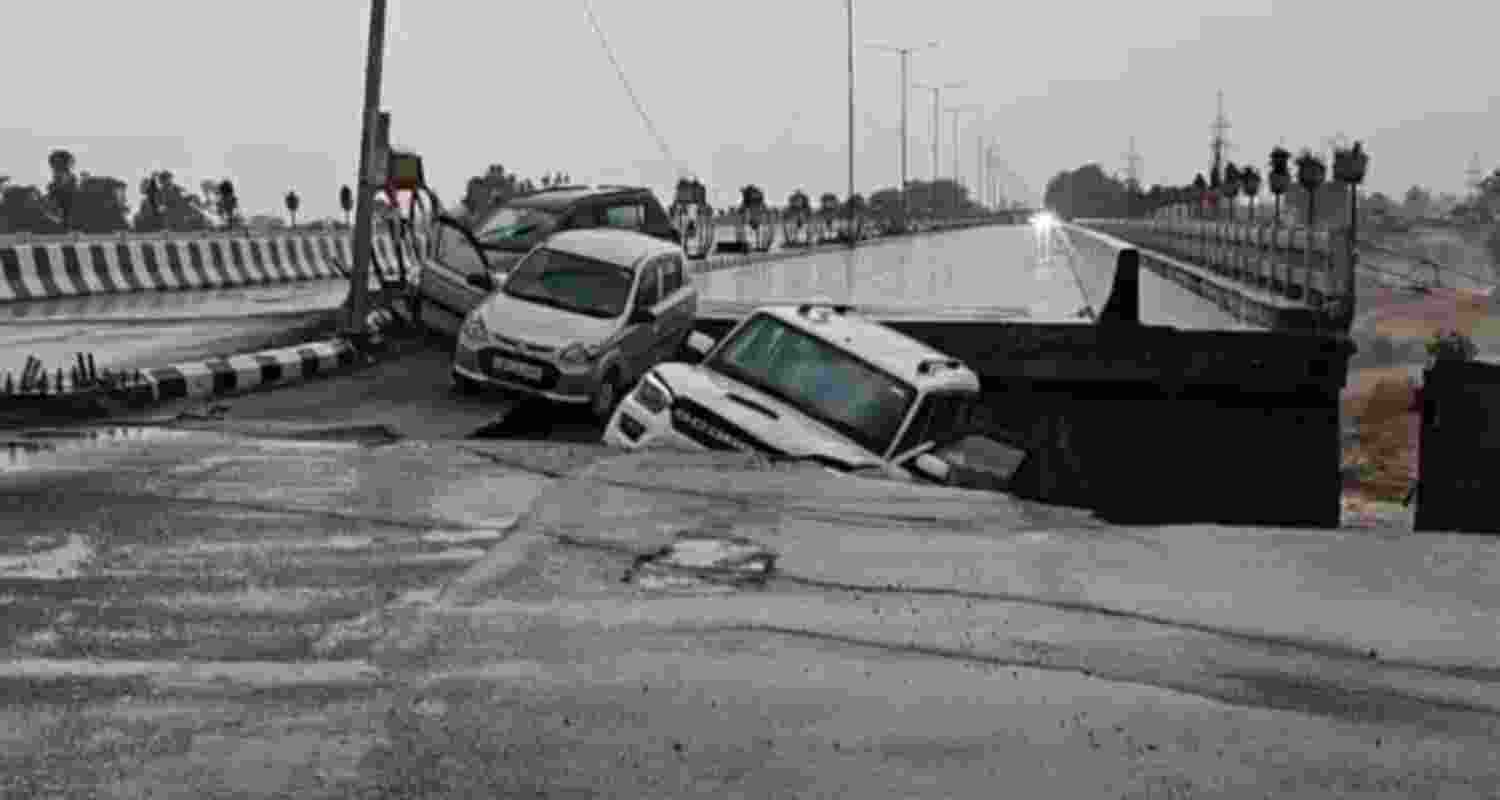 Jammu has been battered by heavy rain and thunderstorms for the past two days, leading to floods, landslides and massive destruction. Jammu has been battered by heavy rain and thunderstorms for the past two days, leading to floods, landslides and massive destruction.