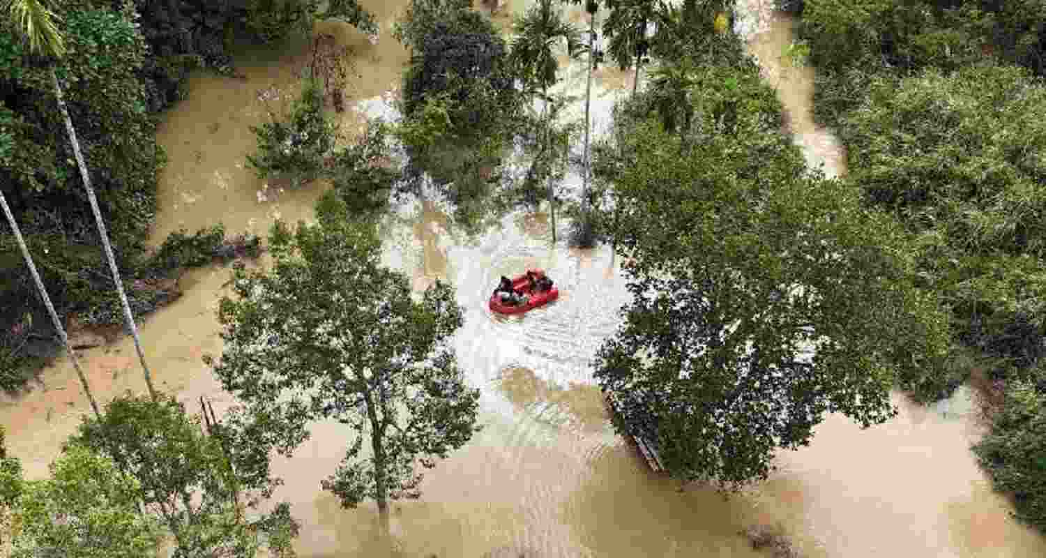 Flash floods from torrential rains have killed at least 37 people in Morocco's coastal town of Safi. Flash floods from torrential rains have killed at least 37 people in Morocco's coastal town of Safi.