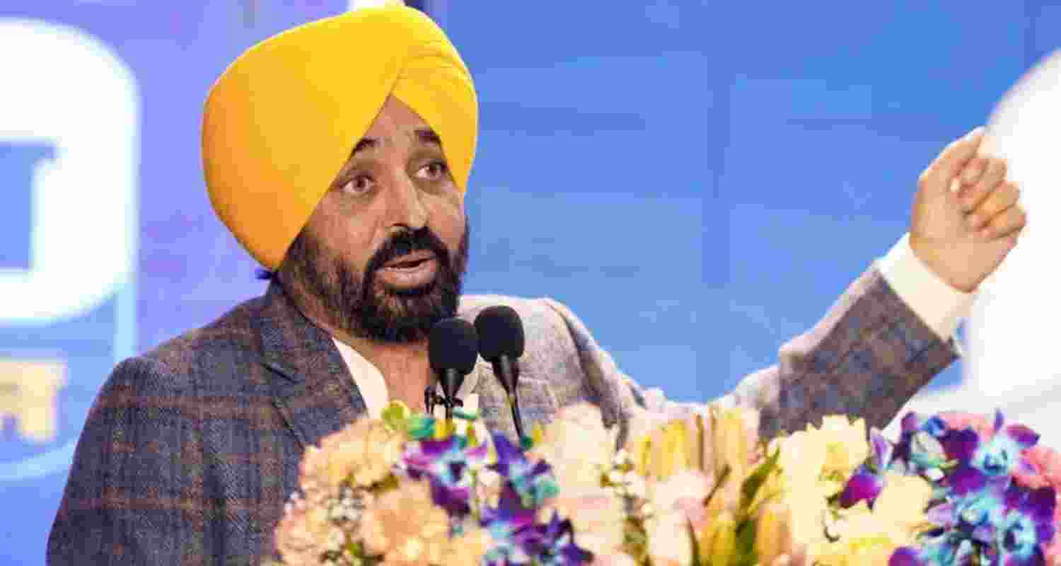 Punjab Chief Minister Bhagwant Mann addressing a gathering on the occasion of Republic Day in Hoshiarpur on Tuesday. Punjab Chief Minister Bhagwant Mann addressing a gathering on the occasion of Republic Day in Hoshiarpur on Tuesday.
