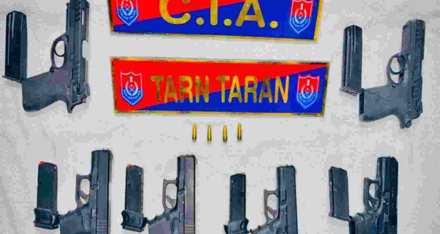 Pak-linked arms smuggling module busted, 2 held in Tarn Taran on Thursday. Pak-linked arms smuggling module busted, 2 held in Tarn Taran on Thursday.