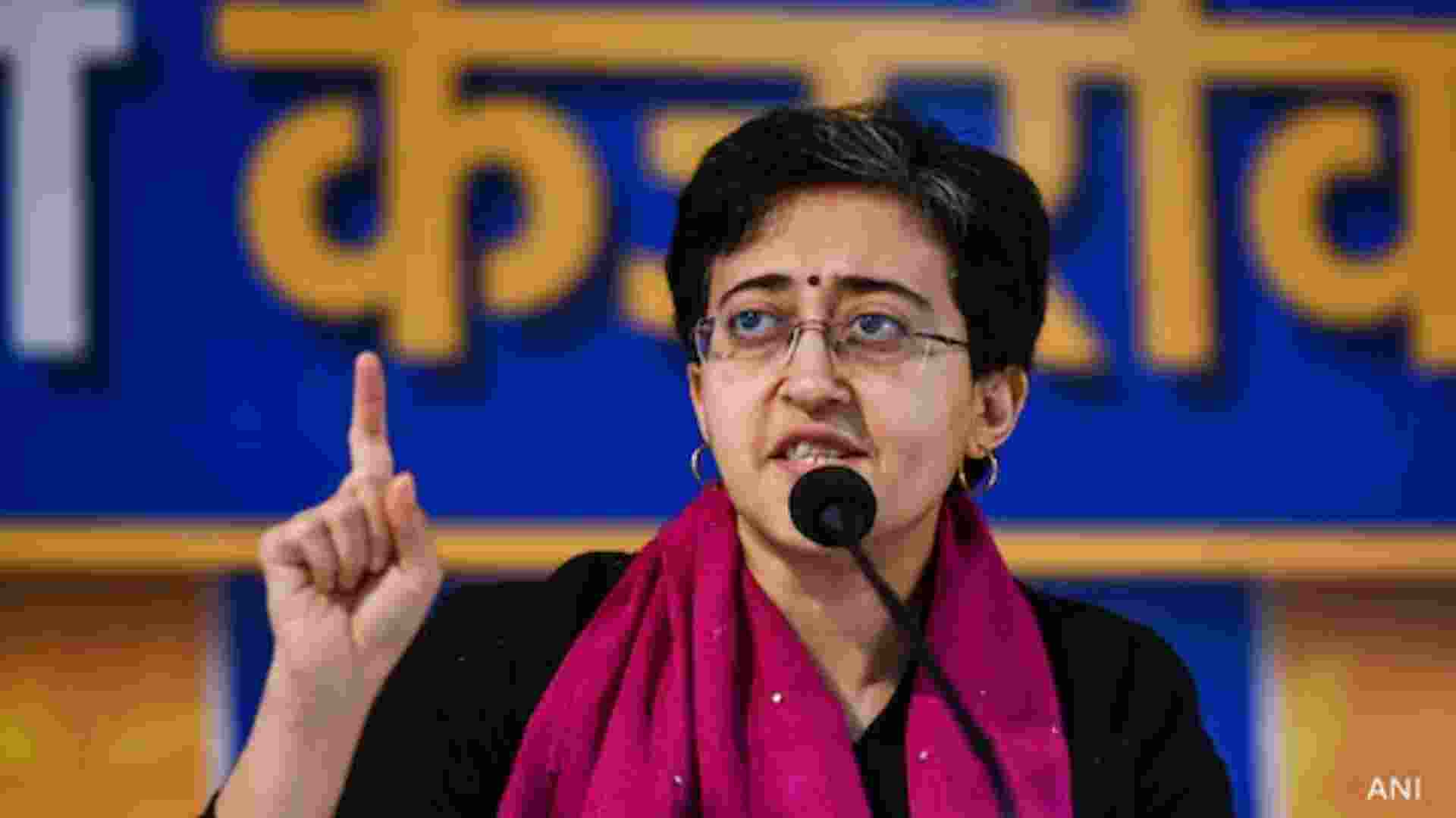 AAP takes on CM, say Delhi has turned into 'capital of crime'  AAP takes on CM, say Delhi has turned into 'capital of crime'