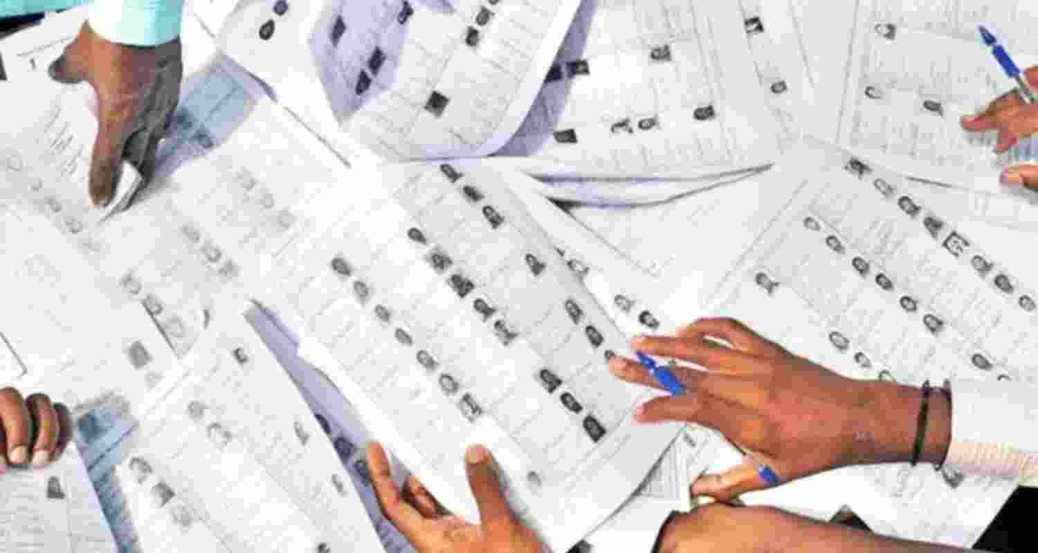 WB voter list row: TMC alleges BJP Maha candidate’s name included WB voter list row: TMC alleges BJP Maha candidate’s name included