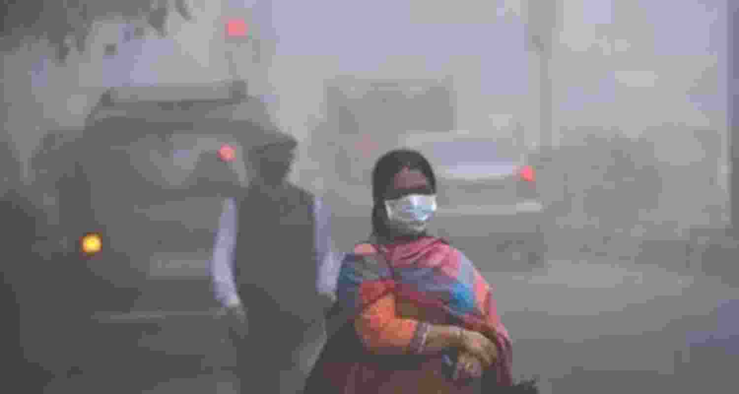 Delhi Pollution: SC asks govt for information on AQI monitoring Delhi Pollution: SC asks govt for information on AQI monitoring