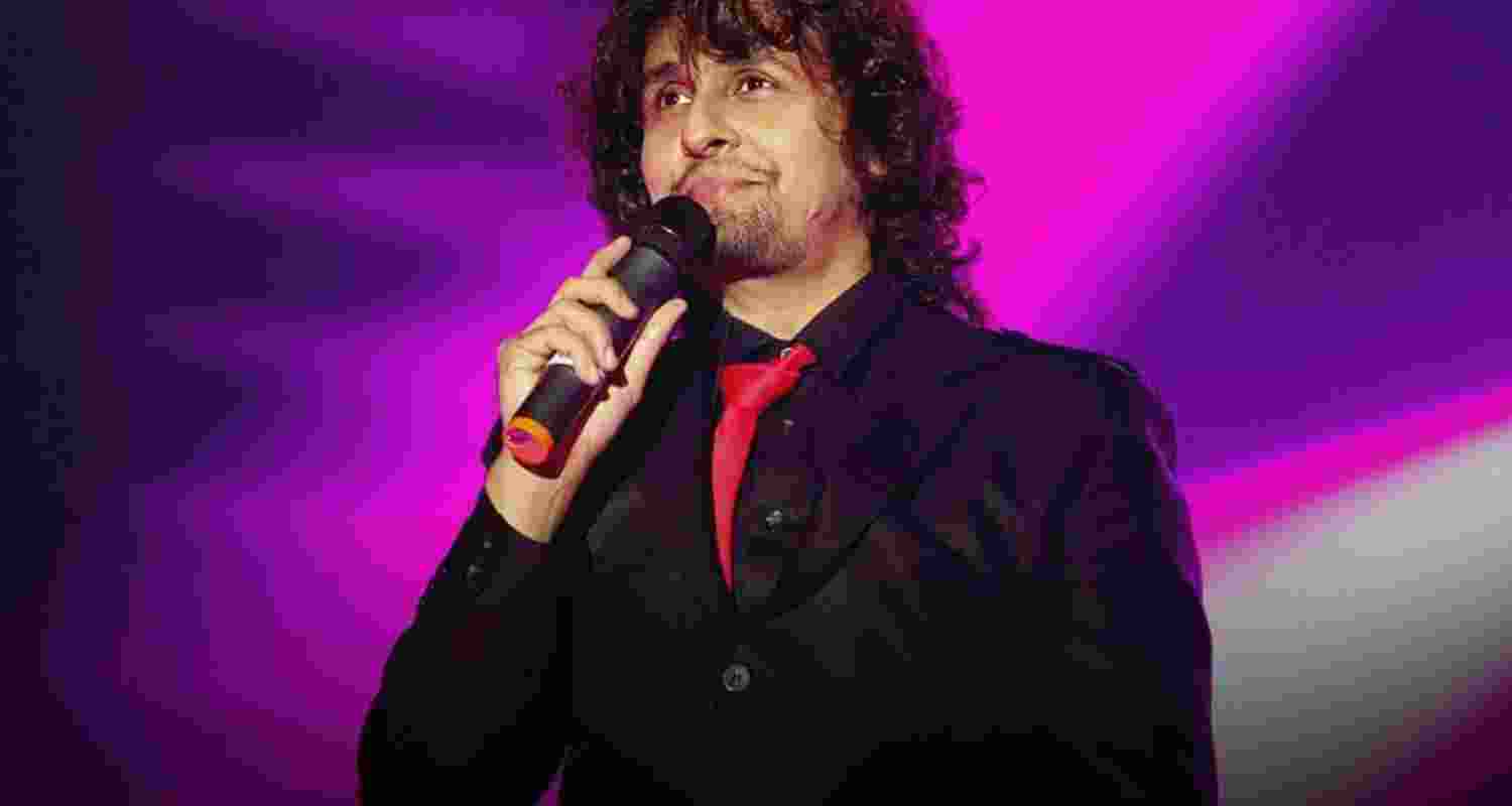 Sonu Nigam's Srinagar concert to boost tourism, local artists: LG Sonu Nigam's Srinagar concert to boost tourism, local artists: LG