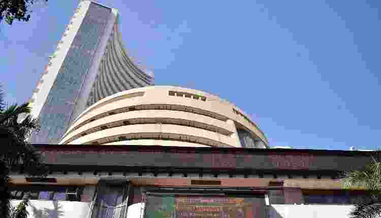 Indian market stays steady amidst Hindenburg allegations: Sensex holds strong Indian market stays steady amidst Hindenburg allegations: Sensex holds strong
