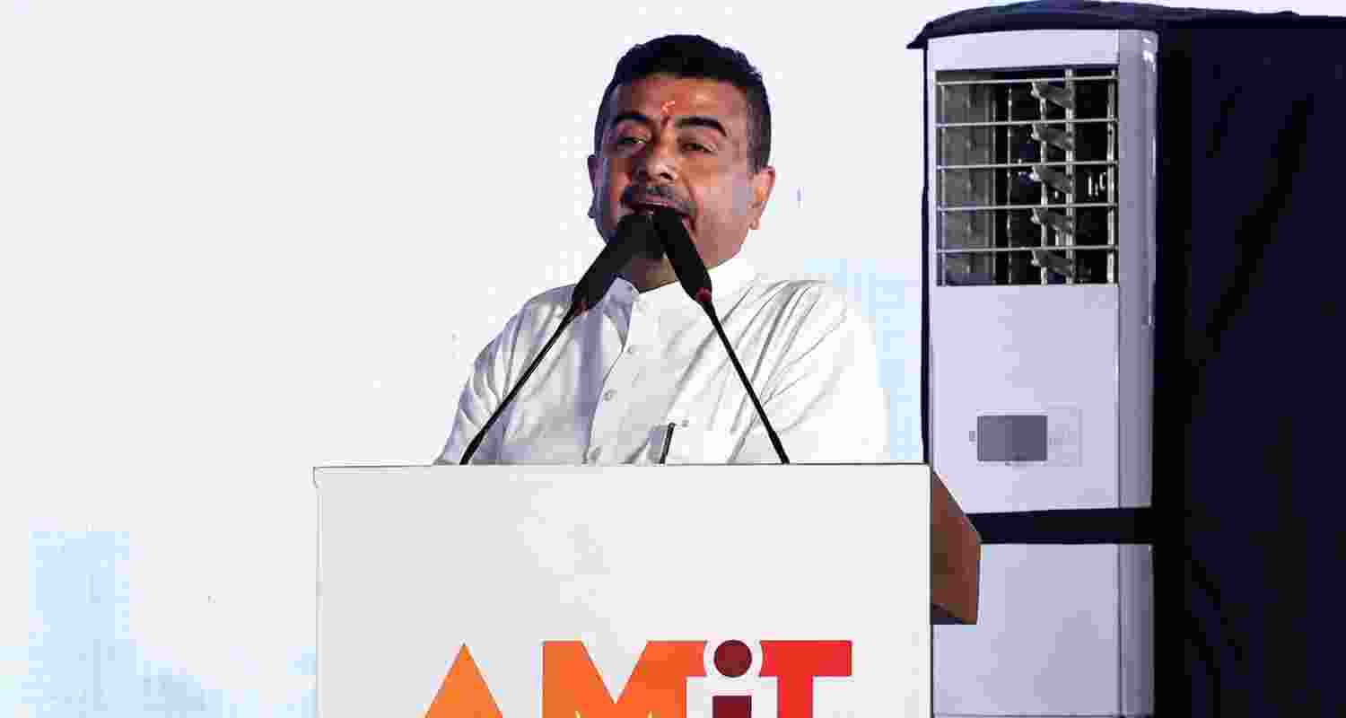 CM Suvendu Adhikari announced women-centric welfare measures, including Annapurna Yojana, higher grants, women police units and a new safety helpline. CM Suvendu Adhikari announced women-centric welfare measures, including Annapurna Yojana, higher grants, women police units and a new safety helpline.