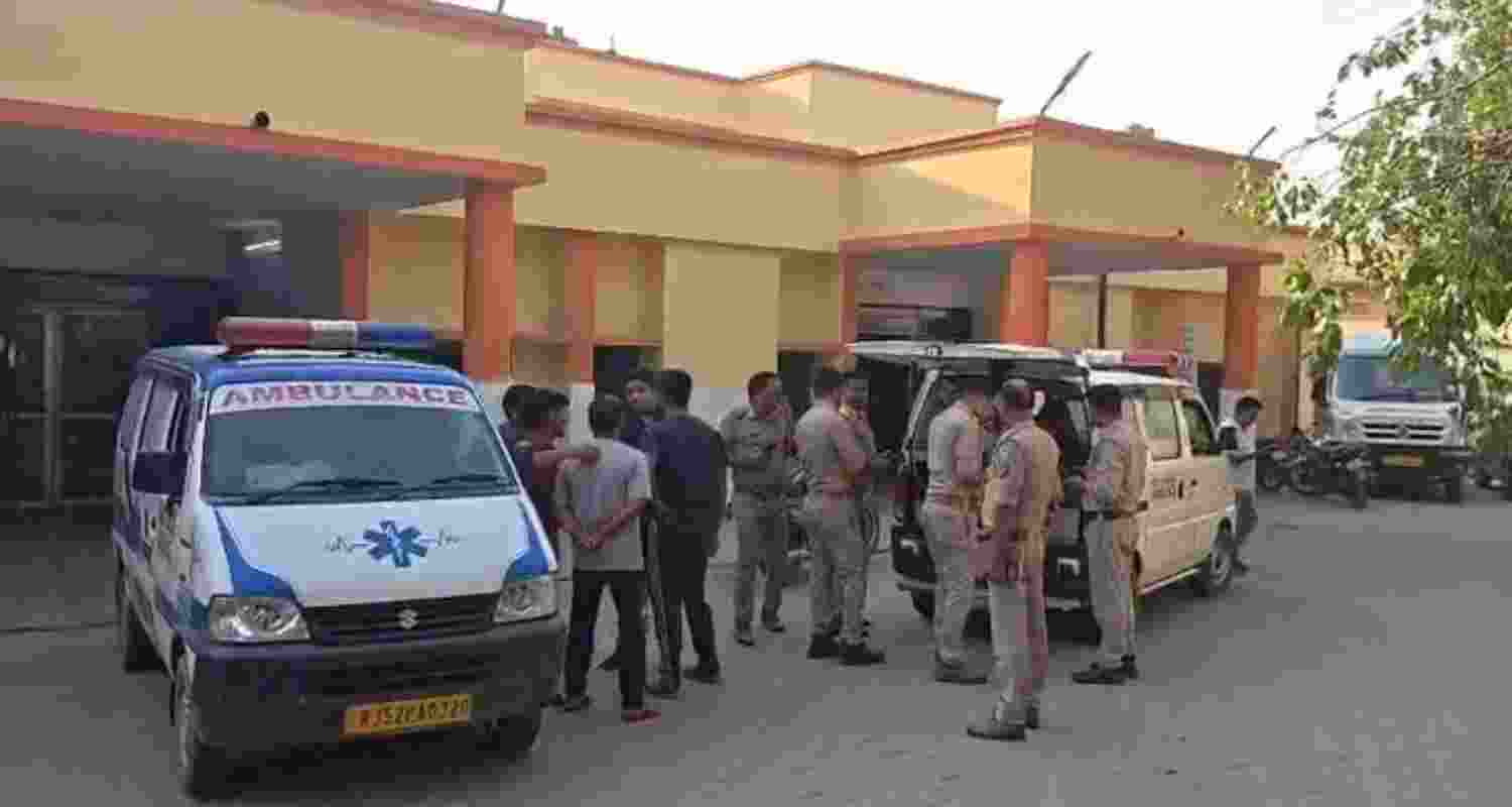 Four killed, two critical as car rams truck in UP’s Amroha Four killed, two critical as car rams truck in UP’s Amroha