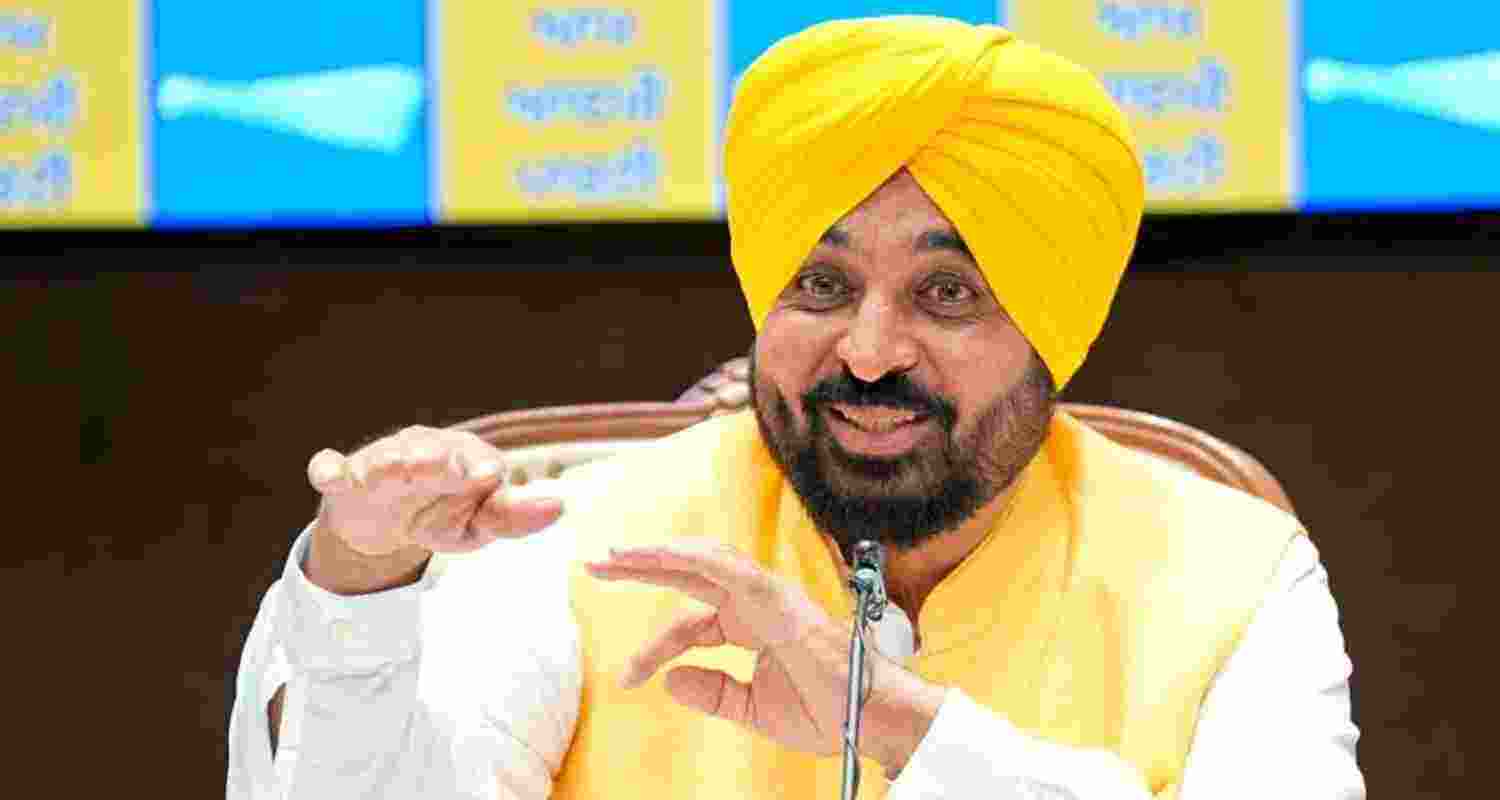 Punjab plans to regularise 65,048 outsourced employees, ending contractor hiring and paving the way for phased absorption into jobs. Punjab plans to regularise 65,048 outsourced employees, ending contractor hiring and paving the way for phased absorption into jobs.
