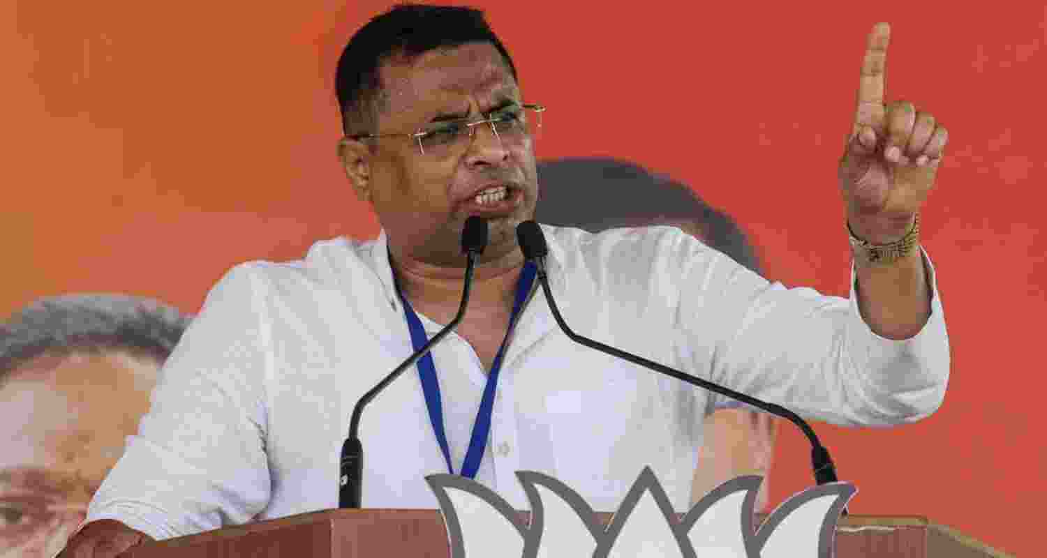 BJP MP Saumitra Khan claimed 18 TMC MPs want to join BJP, citing a temporary ‘No Entry’ policy amid rising political tensions in Bengal. BJP MP Saumitra Khan claimed 18 TMC MPs want to join BJP, citing a temporary ‘No Entry’ policy amid rising political tensions in Bengal.