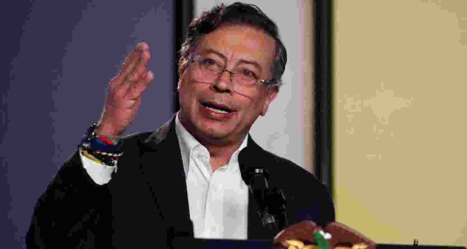 Colombian President Gustavo Petro accused the US of backing far-right candidate Abelardo de la Espriella, escalating tensions ahead of the June 21 runoff. Colombian President Gustavo Petro accused the US of backing far-right candidate Abelardo de la Espriella, escalating tensions ahead of the June 21 runoff.