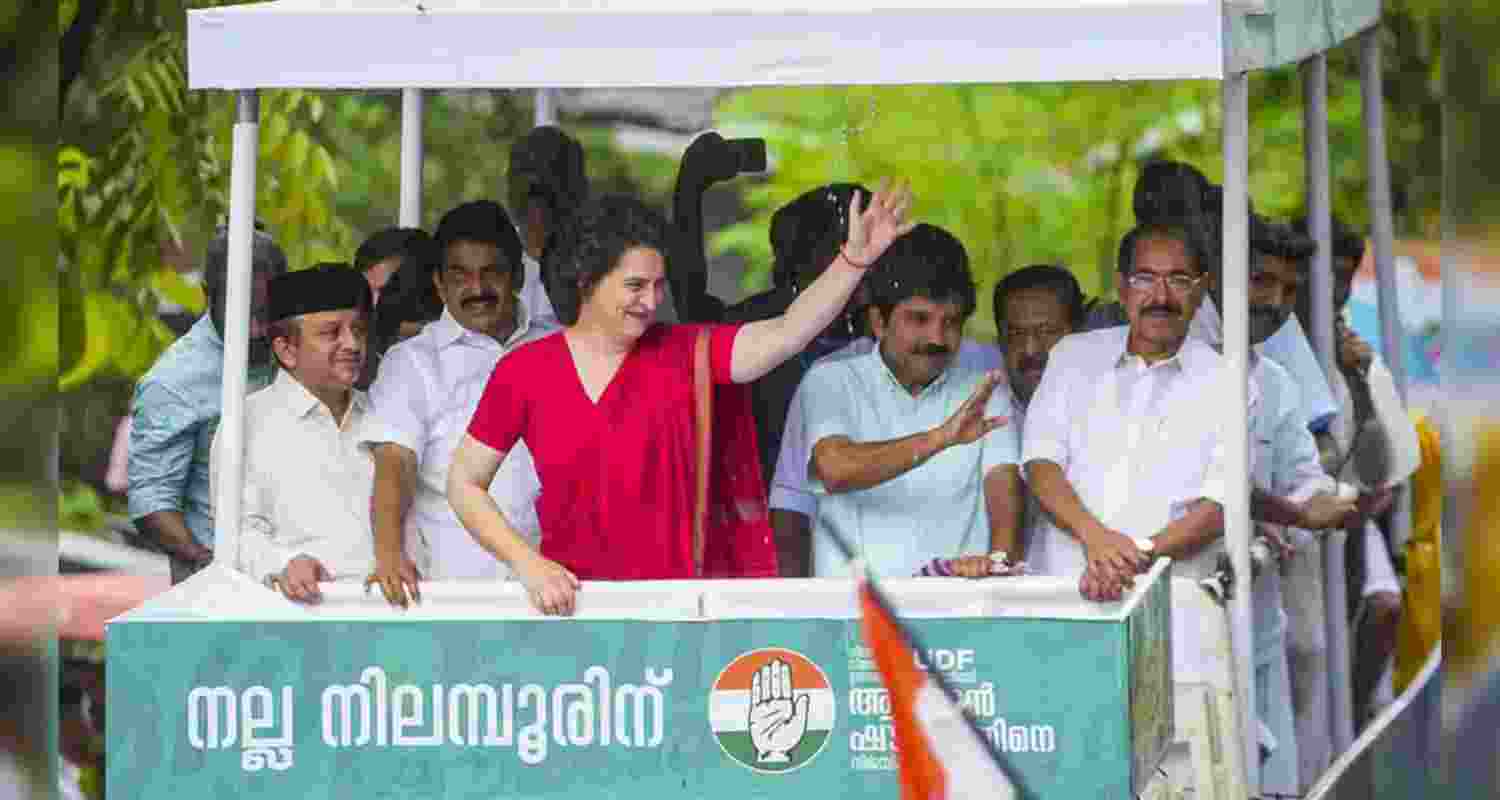Congress wrests Nilambur, defeats CPIM by over 11,000 votes Congress wrests Nilambur, defeats CPIM by over 11,000 votes
