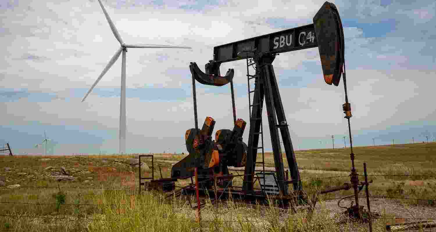 Crude oil prices hit a six-week low as hopes of a US-Iran peace deal ease Strait of Hormuz tensions and calm energy markets. Crude oil prices hit a six-week low as hopes of a US-Iran peace deal ease Strait of Hormuz tensions and calm energy markets.