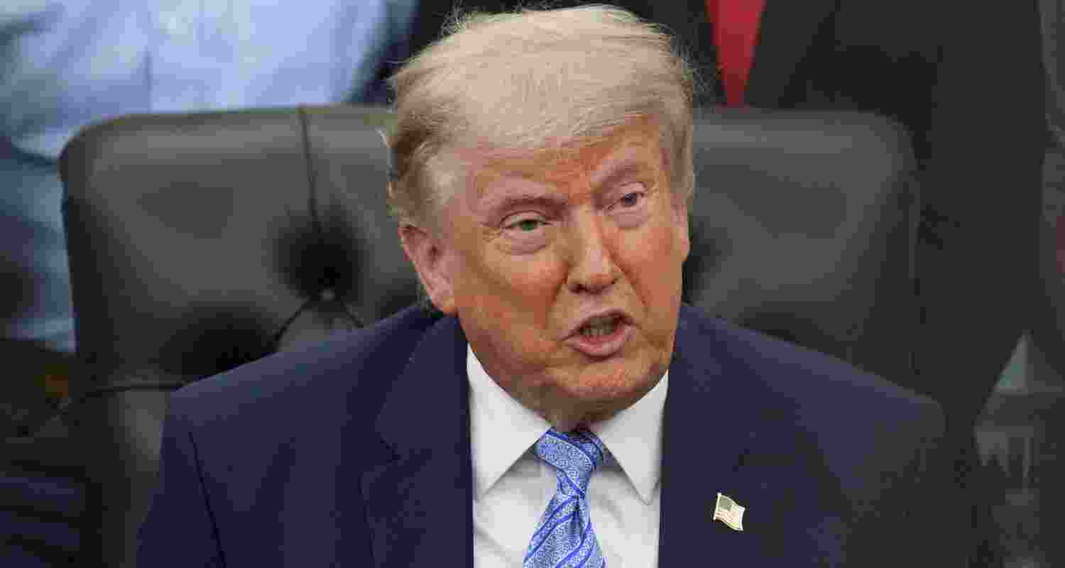 Trump announces 5,000 more US troops to Poland despite earlier Europe drawdown plans, raising confusion among NATO allies and lawmakers. Trump announces 5,000 more US troops to Poland despite earlier Europe drawdown plans, raising confusion among NATO allies and lawmakers.
