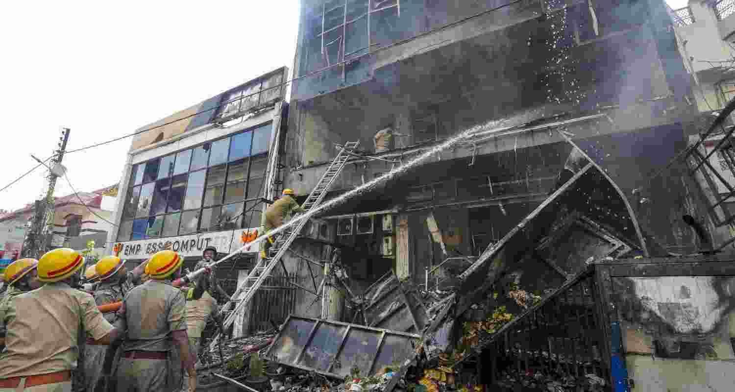 Students among 15 killed in Lucknow building fire Students among 15 killed in Lucknow building fire