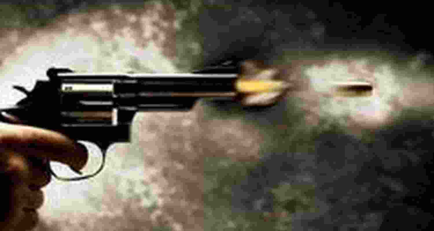 Mandi: Bike-borne assailants shoot dhaba owner, loot cash Mandi: Bike-borne assailants shoot dhaba owner, loot cash
