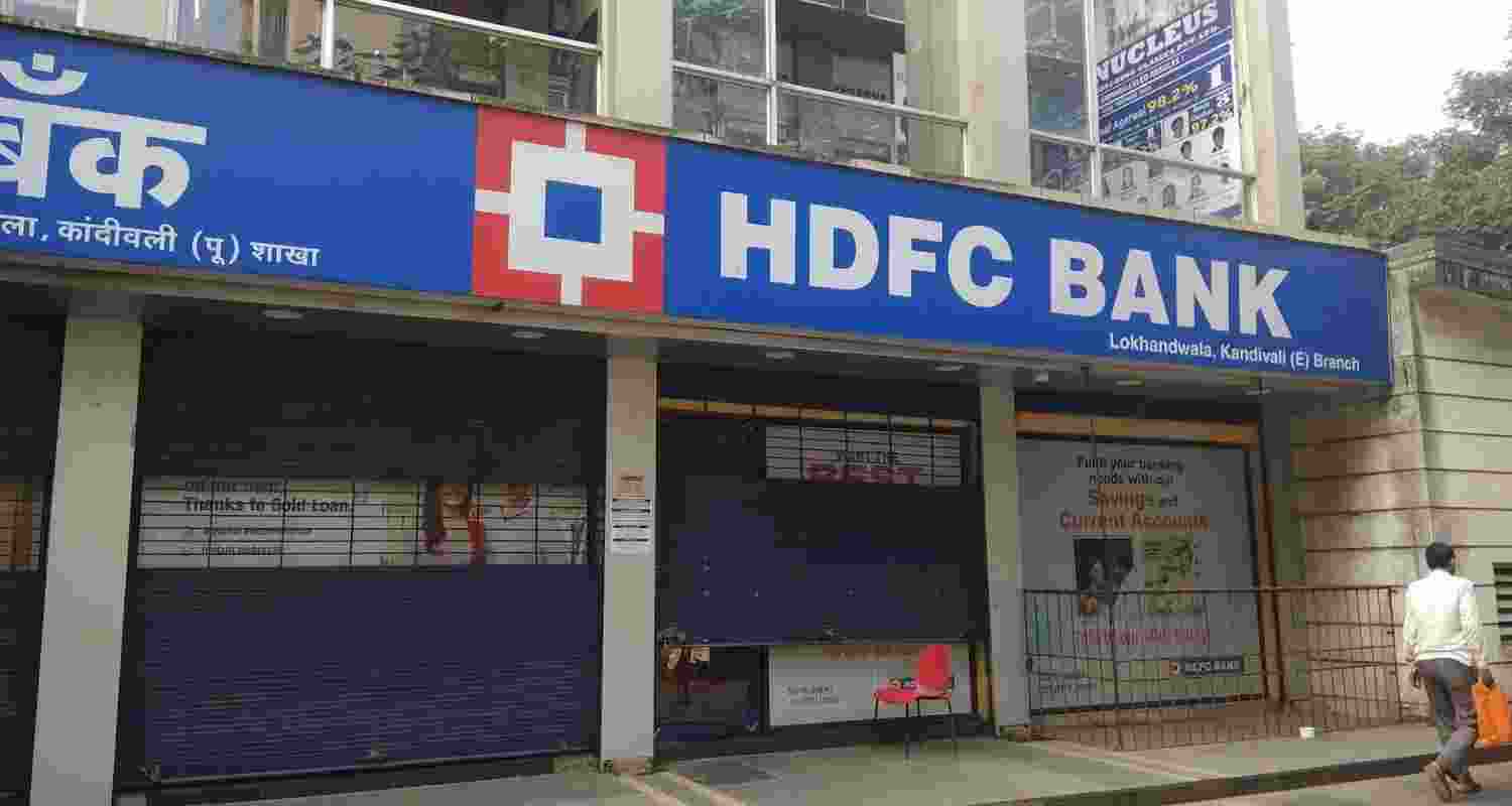 RBI said HDFC Bank had also adopted multiple benchmarks within the same loan category, and it had outsourced the function of determining compliance with KYC norms of certain customers to its outsourcing agents RBI said HDFC Bank had also adopted multiple benchmarks within the same loan category, and it had outsourced the function of determining compliance with KYC norms of certain customers to its outsourcing agents