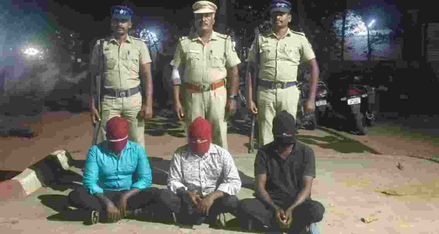 The Moondradaippu police have arrested three individuals in connection with the murder of Arumugam. The accused are currently being interrogated as part of the ongoing investigation. The Moondradaippu police have arrested three individuals in connection with the murder of Arumugam. The accused are currently being interrogated as part of the ongoing investigation.