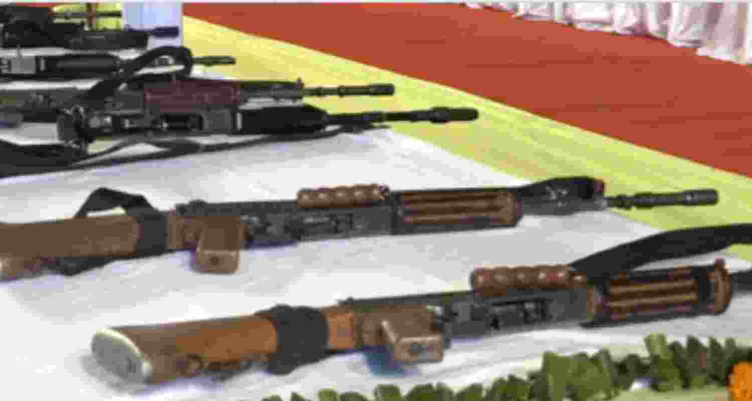 16 dreaded Maoists surrender, deposit arms in Jharkhand 16 dreaded Maoists surrender, deposit arms in Jharkhand