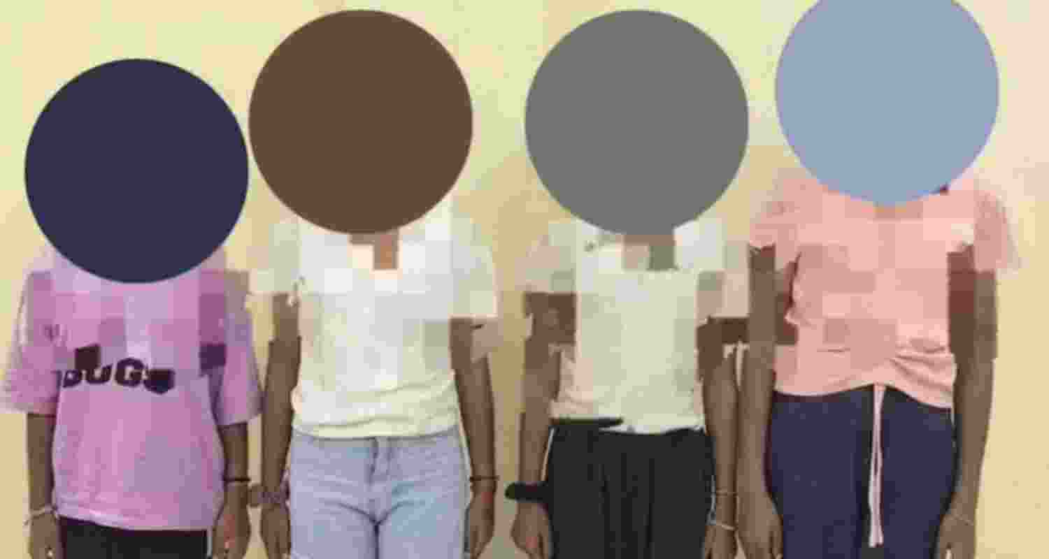 Four minor girls missing from Guwahati rescued in Howrah Four minor girls missing from Guwahati rescued in Howrah