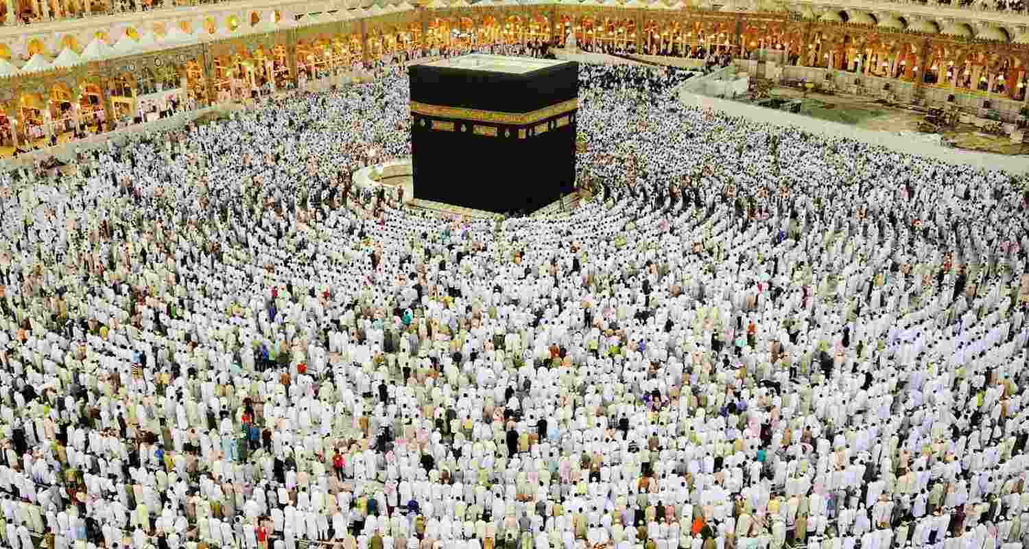 Pilgrims prepare for brutal heat during Hajj Pilgrims prepare for brutal heat during Hajj