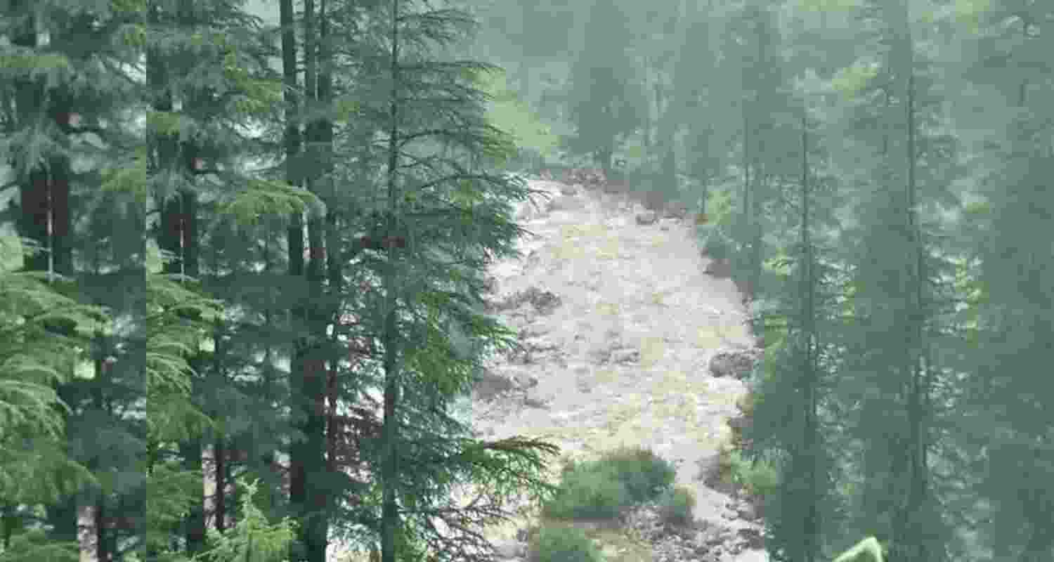 Heavy rainfall lashes Bhalesa in Doda district. Heavy rainfall lashes Bhalesa in Doda district.