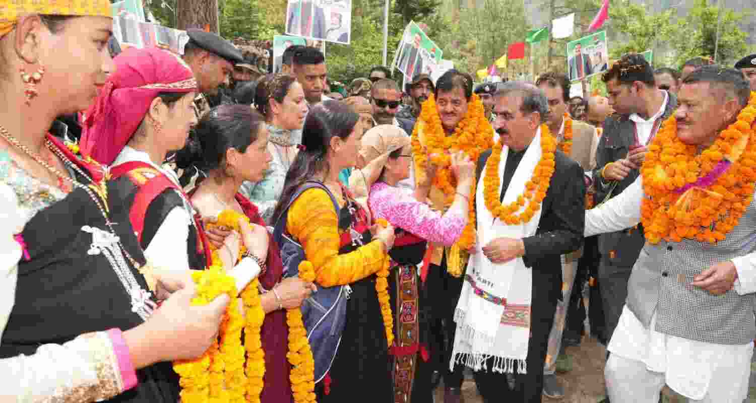 Himachal Pradesh Chief Minister Thakur Sukhvinder Singh Sukhu during his two-day visit to Dehuri in the Banjar development block of Kullu district on Wednesday. Himachal Pradesh Chief Minister Thakur Sukhvinder Singh Sukhu during his two-day visit to Dehuri in the Banjar development block of Kullu district on Wednesday.