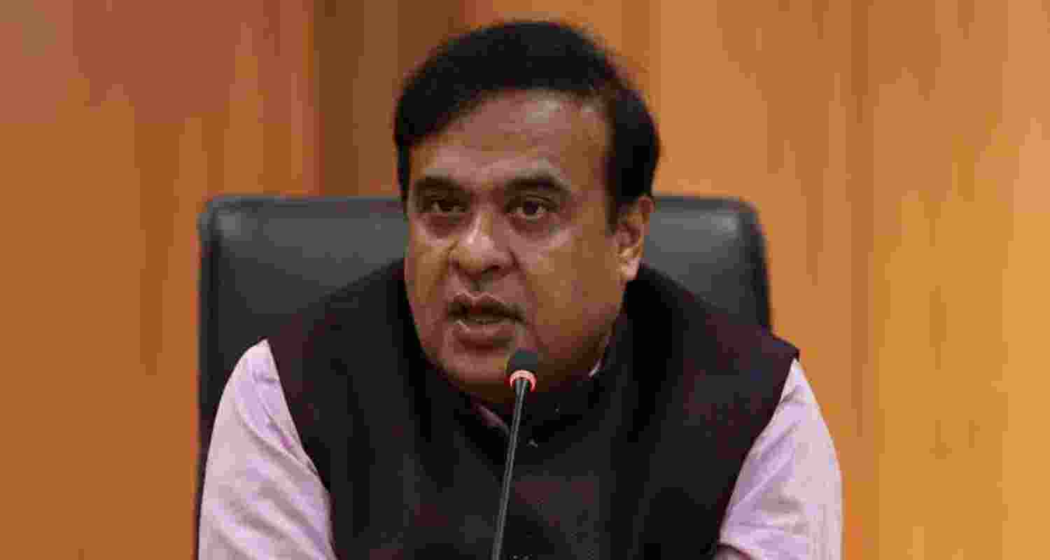 Himanta Biswa Sarma claims Sonia Gandhi once asked him to fix oath date in 2014; says Rahul Gandhi’s call changed plans. Himanta Biswa Sarma claims Sonia Gandhi once asked him to fix oath date in 2014; says Rahul Gandhi’s call changed plans.