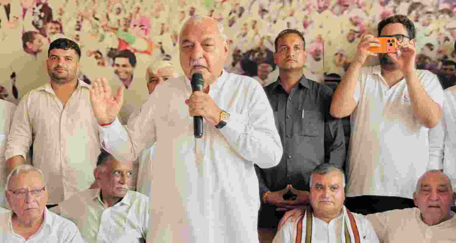 Hooda strongly condemns lathi-charge incidents in Hansi, Ambala Hooda strongly condemns lathi-charge incidents in Hansi, Ambala