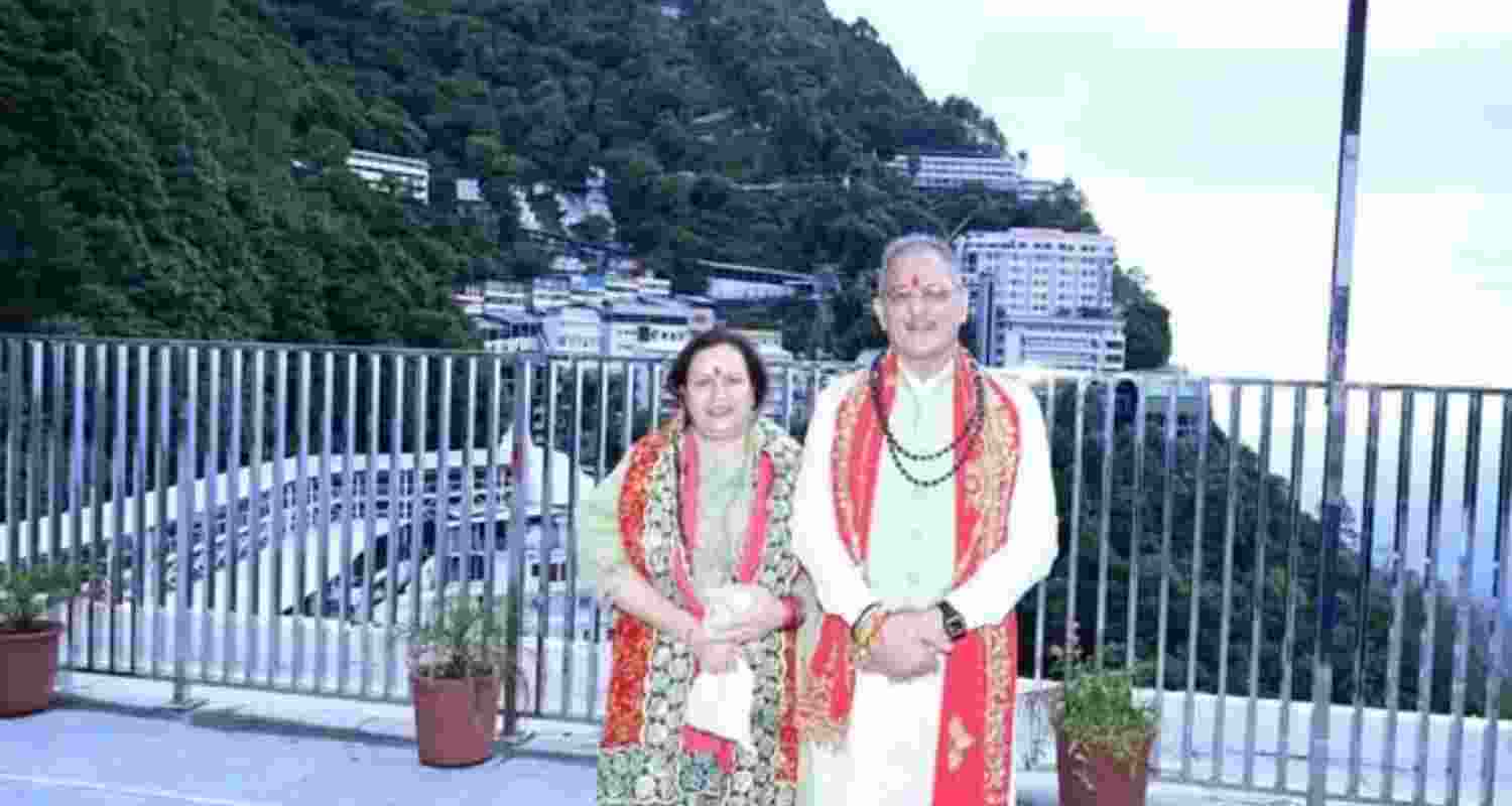 HP Governor Kavinder Gupta on Saturday paid obeisance at Vaishno Devi Shrine in Katra. HP Governor Kavinder Gupta on Saturday paid obeisance at Vaishno Devi Shrine in Katra.