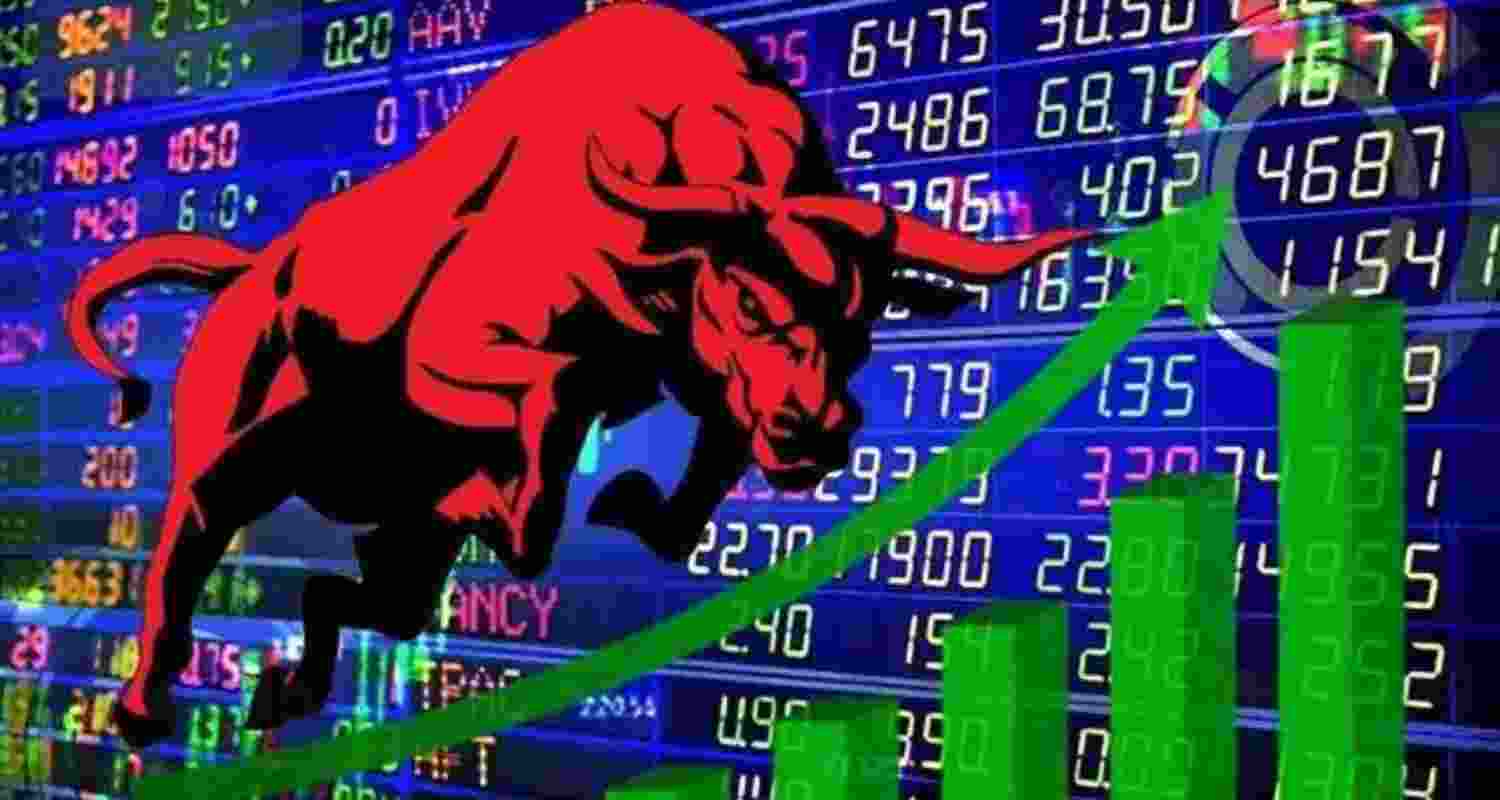 Sensex Gains 230 66 Points And Nifty Rises 60 05 Points, Hits All Time High on Wednesday Morning Trade. Sensex Gains 230 66 Points And Nifty Rises 60 05 Points, Hits All Time High on Wednesday Morning Trade.