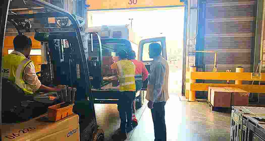 The mortal remains of 4 out of 12 Indian nationals who unfortunately passed away in Ras Laffan incident being repatriated to India. The mortal remains of 4 out of 12 Indian nationals who unfortunately passed away in Ras Laffan incident being repatriated to India.