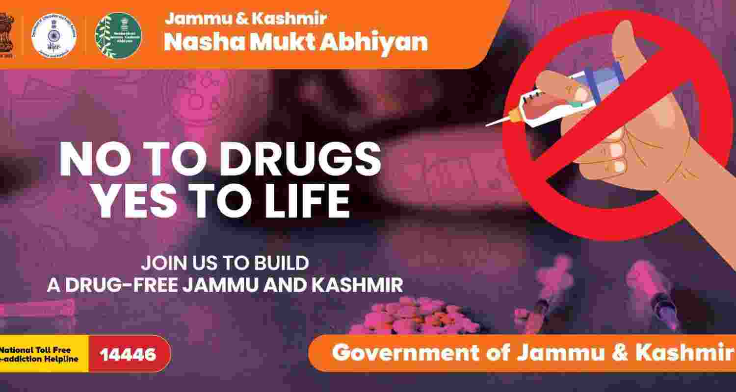 J&K Police arrested 646 people in anti-drug drive, seized 260 kg narcotics and attached properties worth Rs 31 crore in 28 days. J&K Police arrested 646 people in anti-drug drive, seized 260 kg narcotics and attached properties worth Rs 31 crore in 28 days.