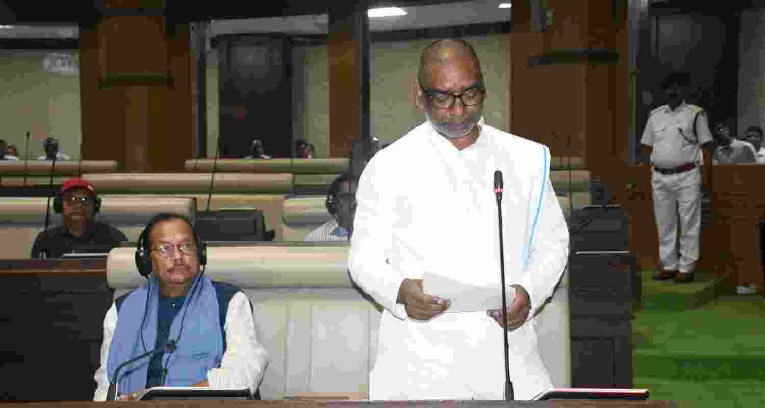 Demand for Bharat Ratna to Shibu Soren echoes in J'khand Assembly Demand for Bharat Ratna to Shibu Soren echoes in J'khand Assembly