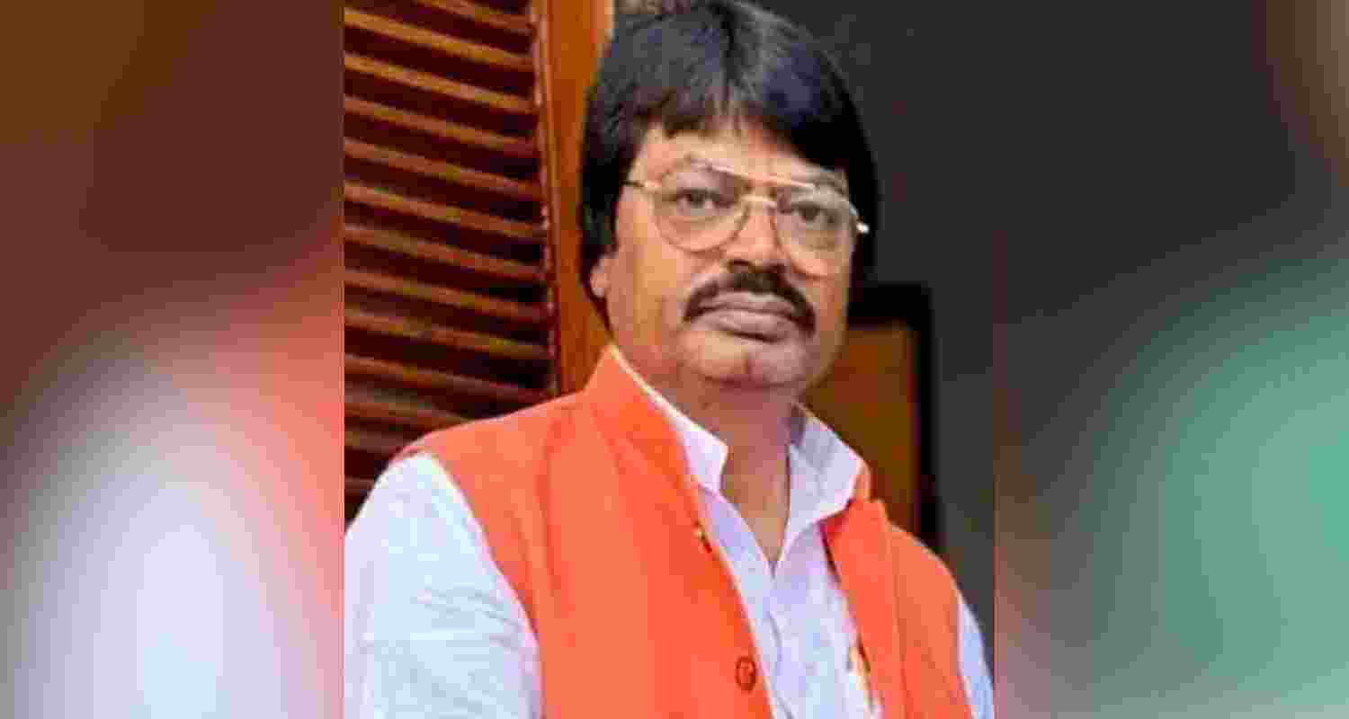 Congress expels former Jharkhand minister Yogendra Sao for 3 years over remarks against CM Hemant Soren amid row over land dispute and demolition. Congress expels former Jharkhand minister Yogendra Sao for 3 years over remarks against CM Hemant Soren amid row over land dispute and demolition.