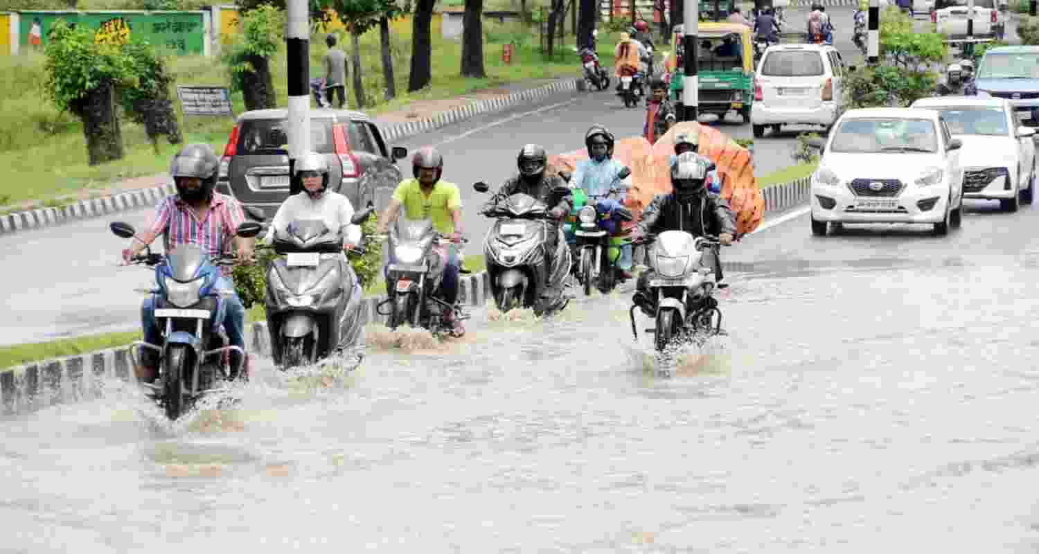 The southwest monsoon has entered Jharkhand within its normal onset period, bringing relief from heat and boosting hopes for the farming season. The southwest monsoon has entered Jharkhand within its normal onset period, bringing relief from heat and boosting hopes for the farming season.