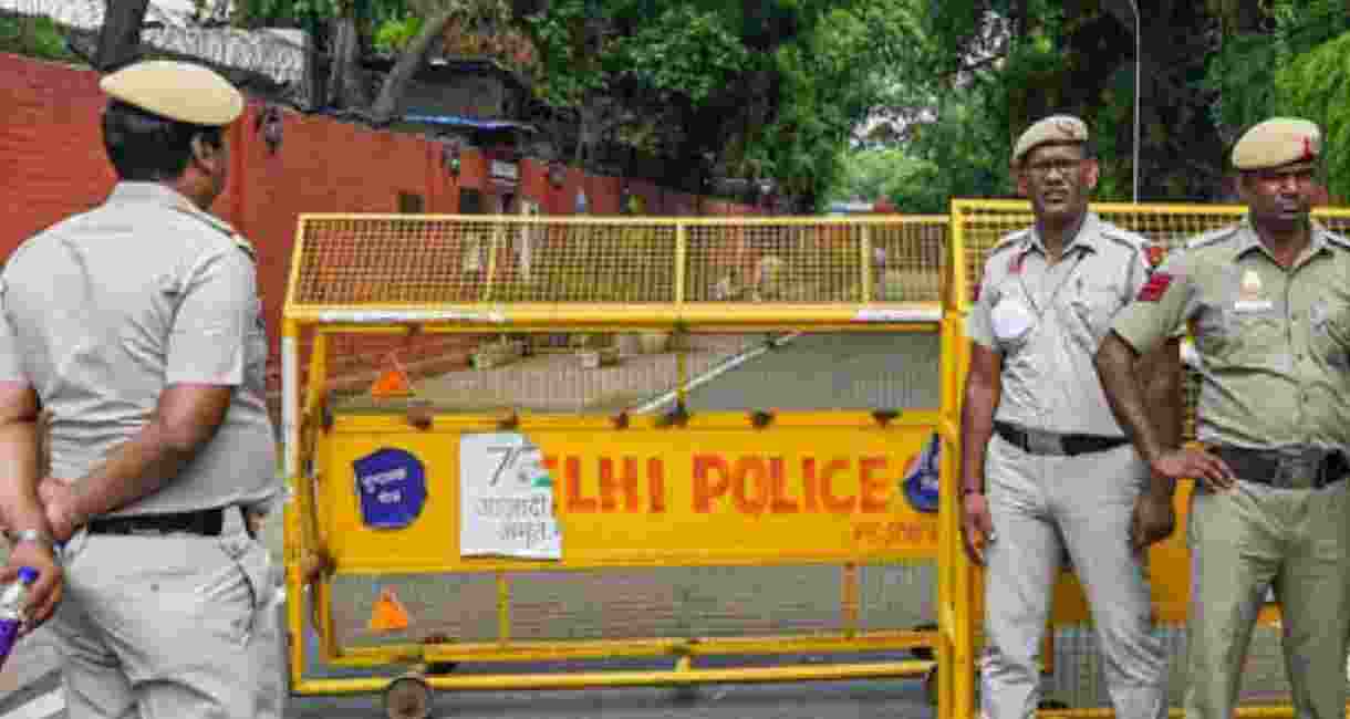 To ensure safe Holi, huge police deployment in Delhi To ensure safe Holi, huge police deployment in Delhi