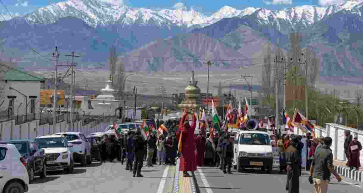 Ladakh admin to withdraw FIRs against 25 booked in statehood protests Ladakh admin to withdraw FIRs against 25 booked in statehood protests