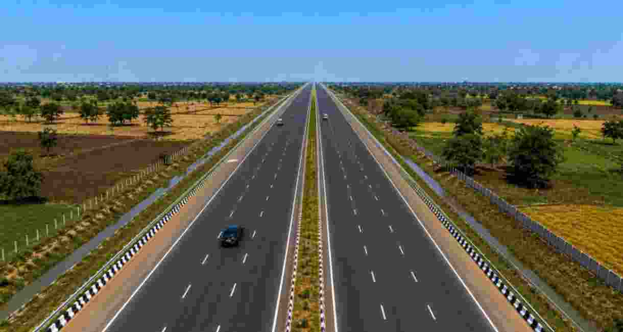 WB plans 770-km mega road corridor to link hills and sea WB plans 770-km mega road corridor to link hills and sea