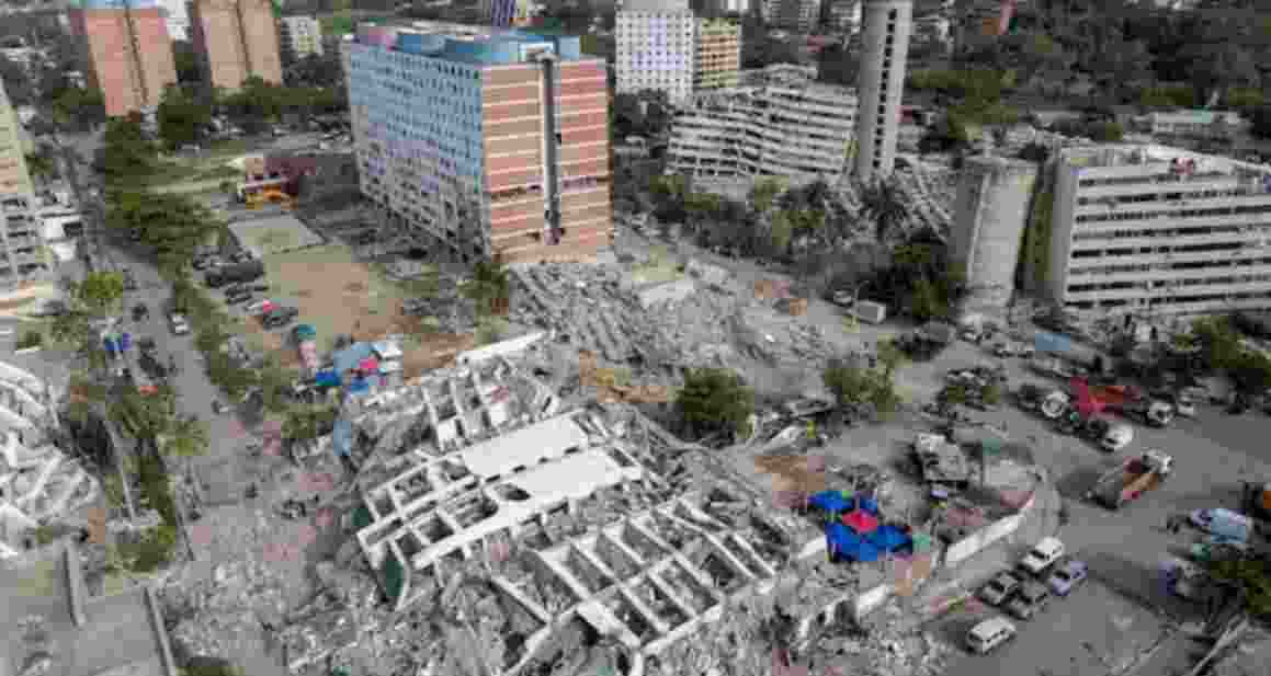 Venezuela death toll climbs to 4,500 as rescue enters critical phase Venezuela death toll climbs to 4,500 as rescue enters critical phase