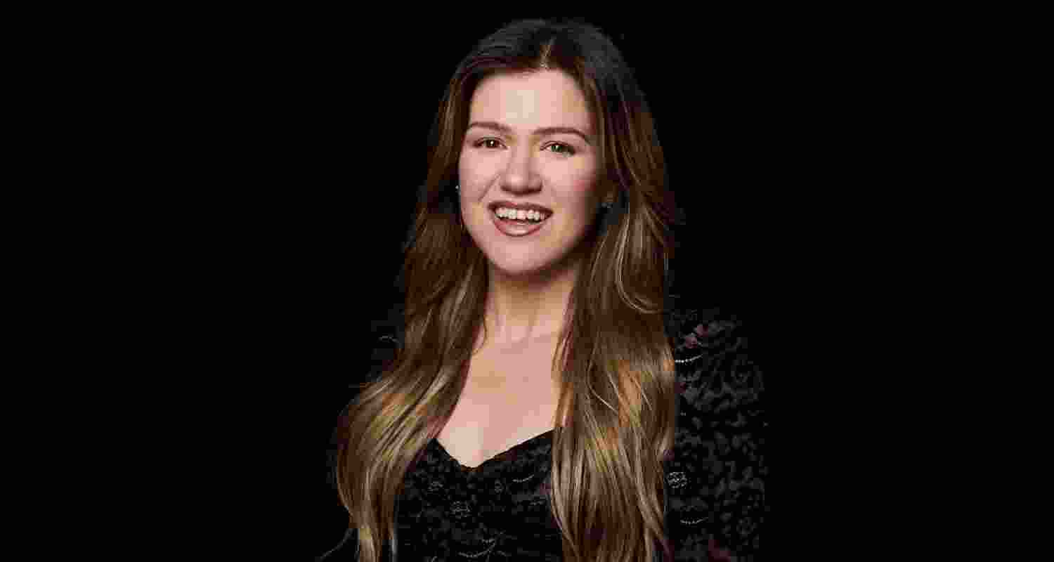Kelly Clarkson jokes about getting ‘fired’ as talk show ends Kelly Clarkson jokes about getting ‘fired’ as talk show ends