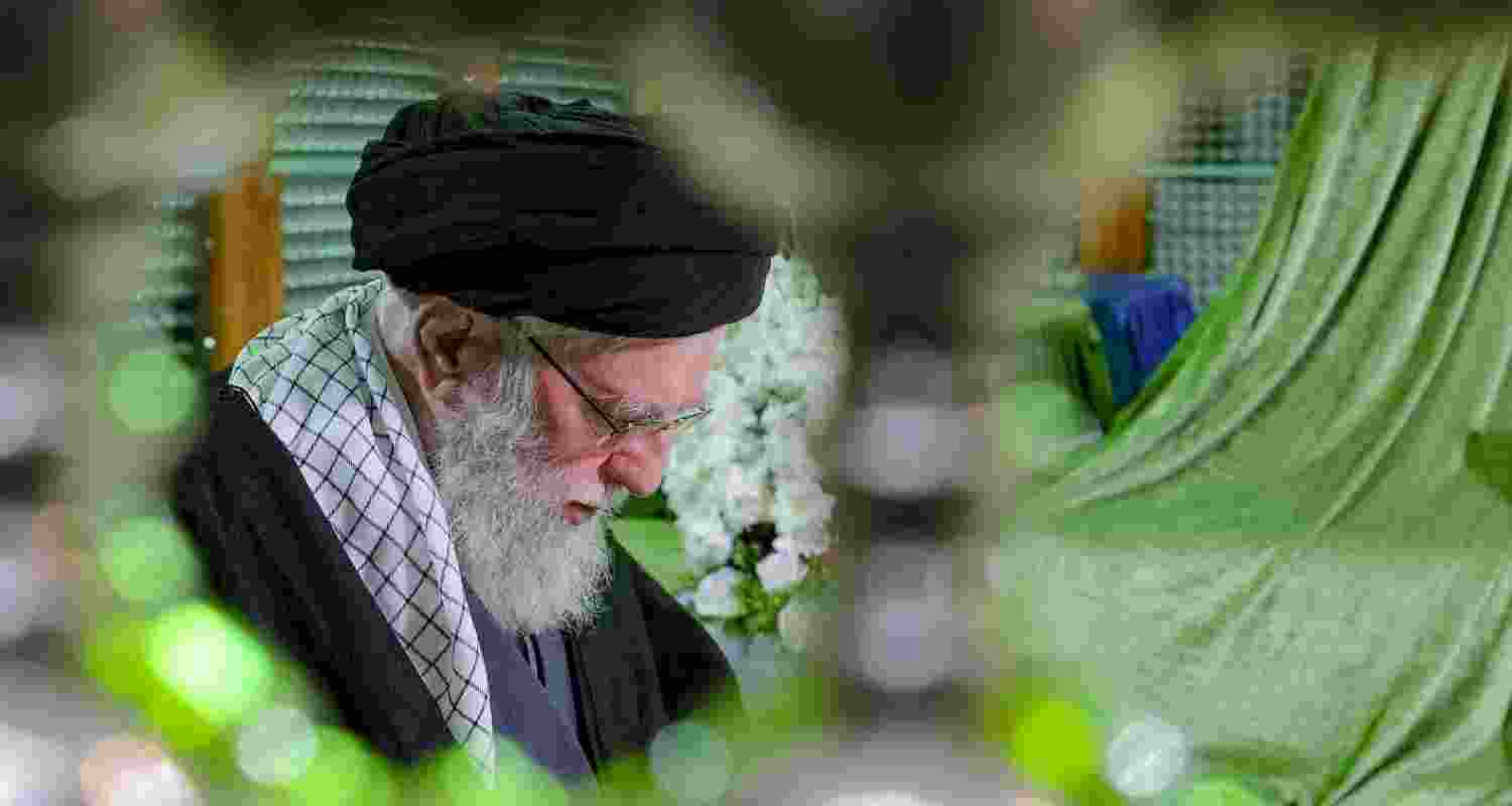 Global leaders call for calm after Khamenei killing Global leaders call for calm after Khamenei killing