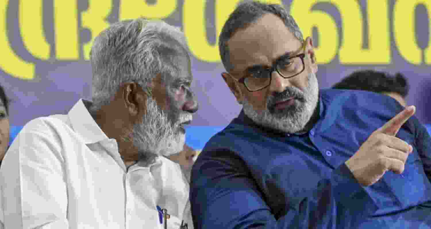 Kummanam Rajasekharan with Rajeev Chandrasekhar. Kummanam Rajasekharan with Rajeev Chandrasekhar.